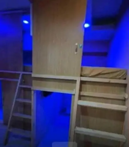 カプセルホテル Capsule Bed Talf *